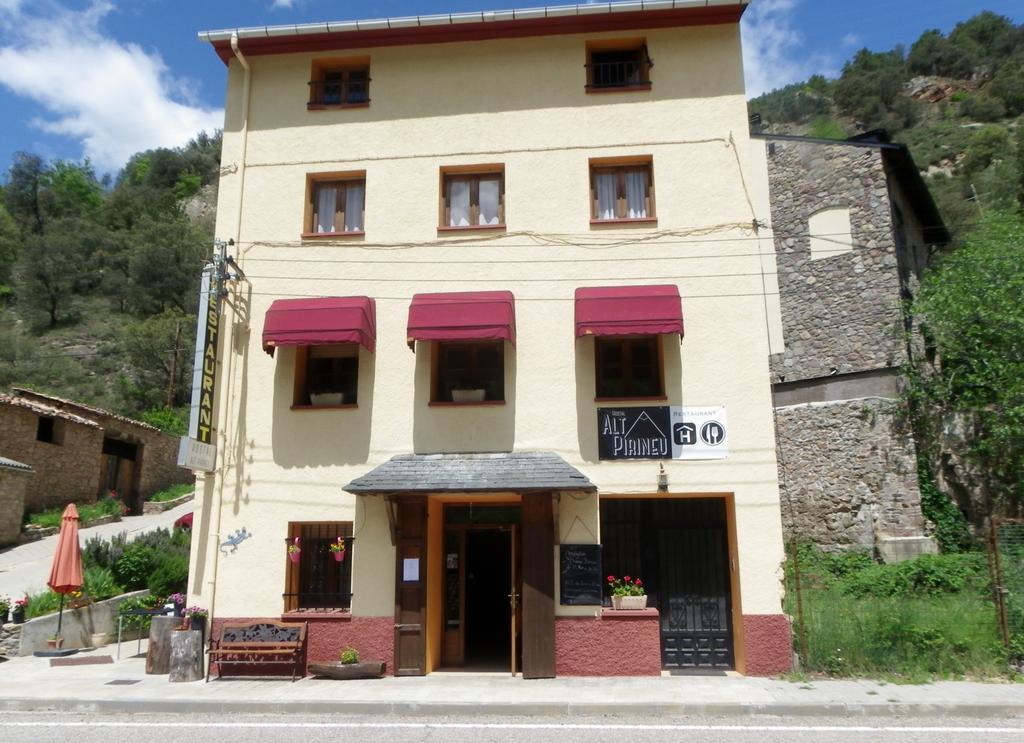 Hostal Alt Pirineu Soriguera Dış mekan fotoğraf