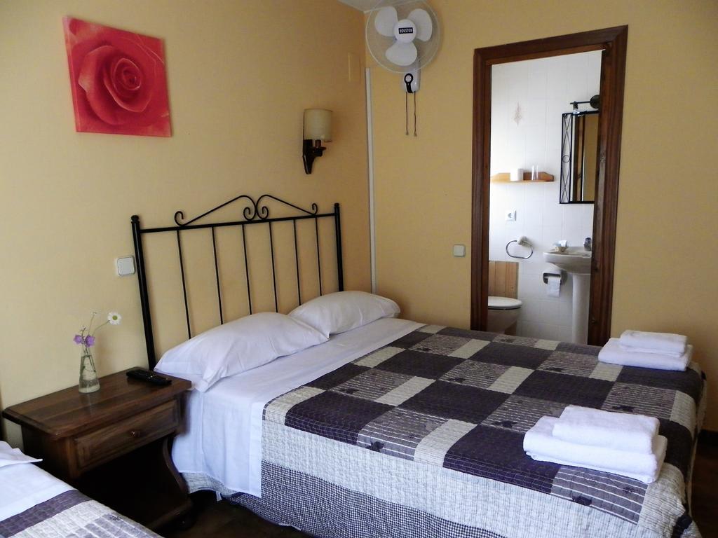 Hostal Alt Pirineu Soriguera Dış mekan fotoğraf